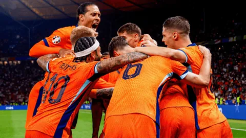 [中超]布彭扎送出三助攻 浙江队轻松击败深圳新鹏城